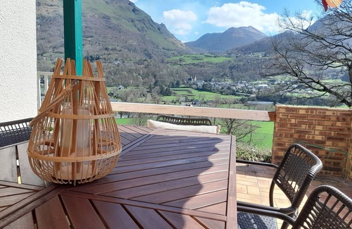 Laruns House | Large, comfortable house with exceptional mountain views