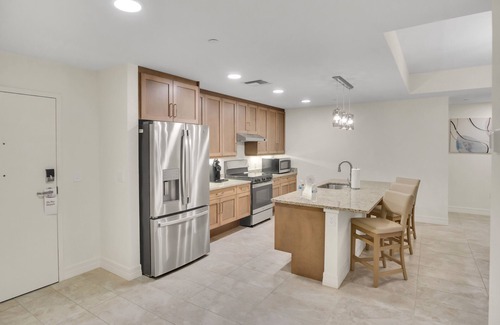 Clearwater Beach Condo | Large Condo Hotel Suite on the Beach
