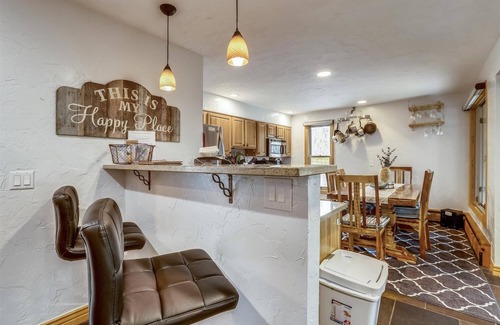 Breckenridge Condo | Large Corner 2 Bedroom Unit Mountain Vibes