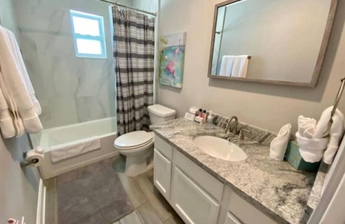 Highpoint House | Large Cottage Near Beaches