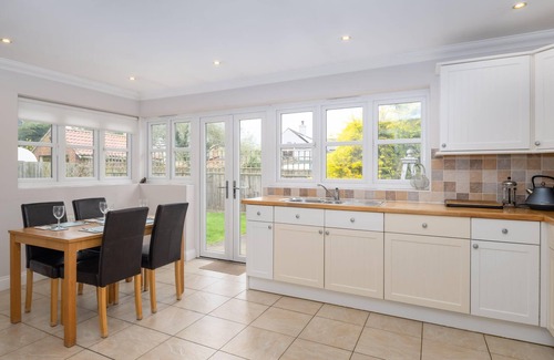 Ely House | Large detached Cambridgeshire Countryside Home