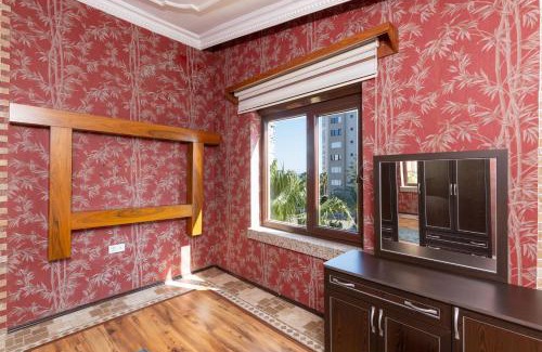 Eski Lara Apartment | Large Duplex Apartment With Sea View