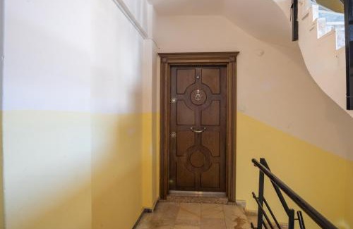 Eski Lara Apartment | Large Duplex Apartment With Sea View