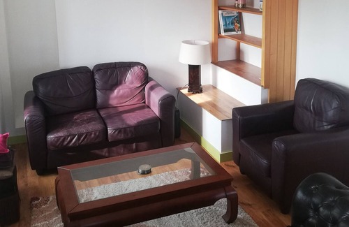 Lesneven Apartment | Large duplex - The market square