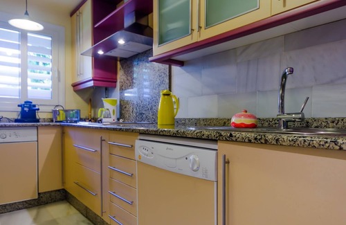El Puerto de Santa Maria Apartment | Large terrace and pool