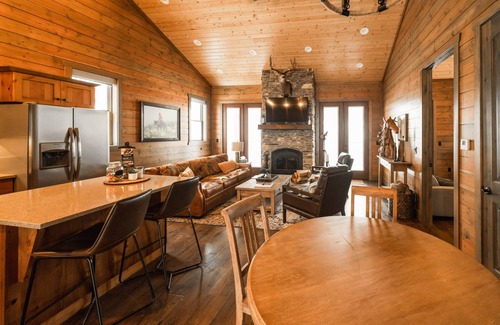 Preston House | Large Event or Group Rental | Cabins 1 - 6 |
