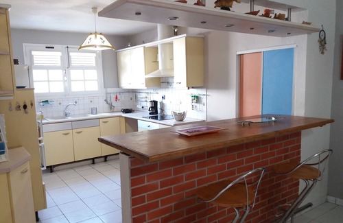 Fort-de-France Apartment | Large F2, fiber, spa, air conditioning, garden, parking