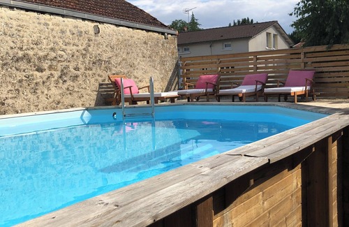 Montjean House | Large family home sleeps 20 in the heart of the Charente countryside