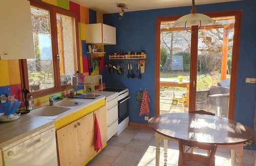 Jarrie House | Large family home between countryside and mountains