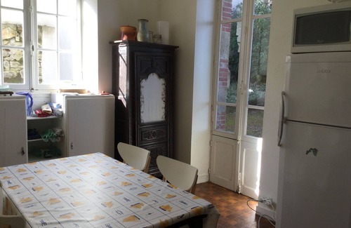 Treboul House | Large family home, seaside, 12 people