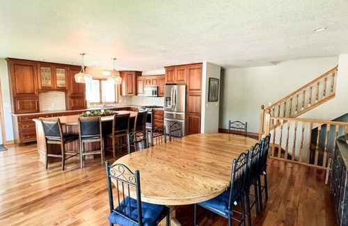 Spearfish House | Large Family Home with Great Location (BHSU, SHS)!