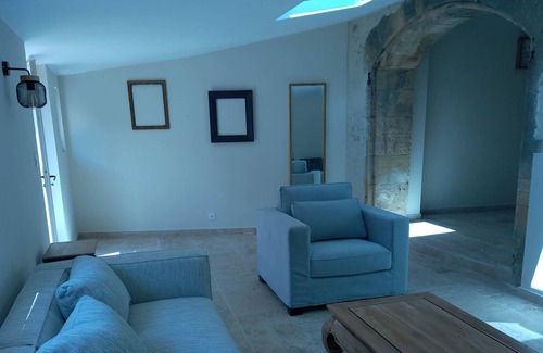 Sabran House | Large family house with swimming pool