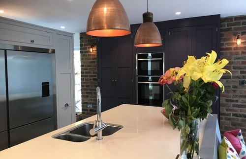 Canford Cliffs House | Large family house with a swimming pool, close to blue flag beaches