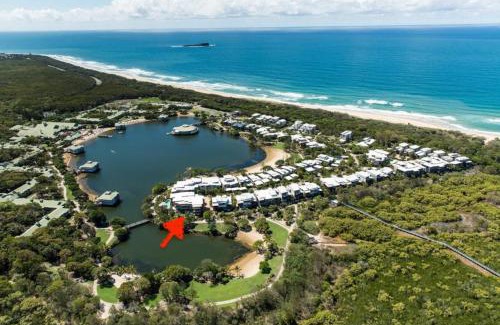 Twin Waters Apartment | Large Family Sized Unit with Watersports, Maroochy River, Lagoon, and Beach Access