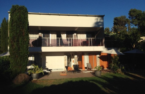 Biot Condo | large flexible villa near the sea and all amenities