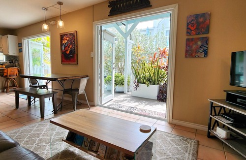 Truman Annex Condo | Large Floorplan & Yard, Sunny 2BR KING/twin, 1 Bath, Truman Annx, Grd Flr, Pool