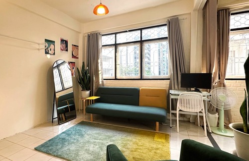 Khlong Ton Sai House | Large Garden Home near Iconsiam & Chao-Praya River