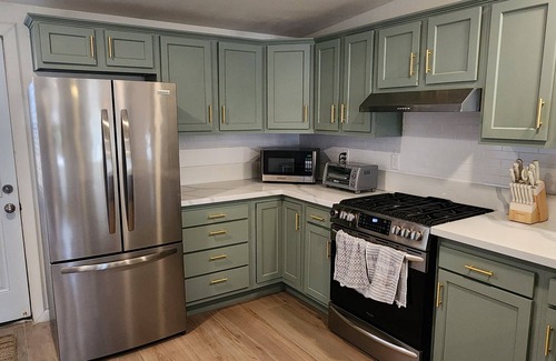 Mesa House | Large Guest House - Private Yard!