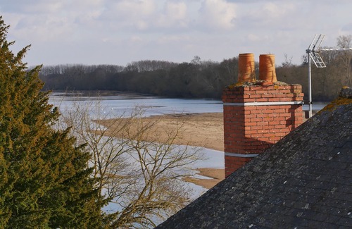 Sainte-Gemmes-sur-Loire House | Large House between Loire and gardens 10 minutes from Angers