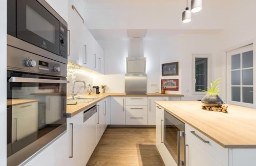 Jean-Medecin Apartment | Large Haussmanian appartment in the heart of Nice