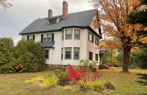 Laurium House | Large Historic home near Swedetown Trails-pet friendly