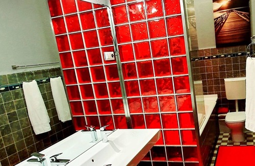 Wilmersdorf Apartment | Large holiday flat 2 bedrooms in best city location n. Kurfuerstendamm KaDeWe