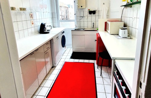 Wilmersdorf Apartment | Large holiday flat 2 bedrooms in best city location n. Kurfuerstendamm KaDeWe