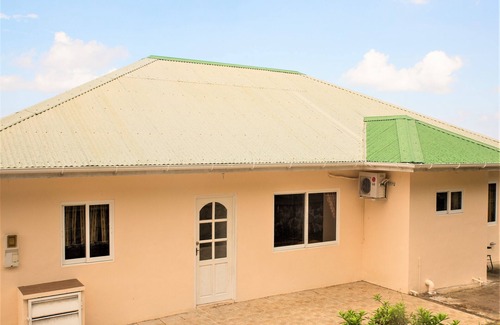 Mare Anglaise House | Large, holiday home on Beau Vallon