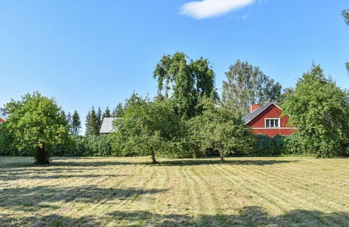 Klockrike House | Large holiday home on a horse farm near Linköping