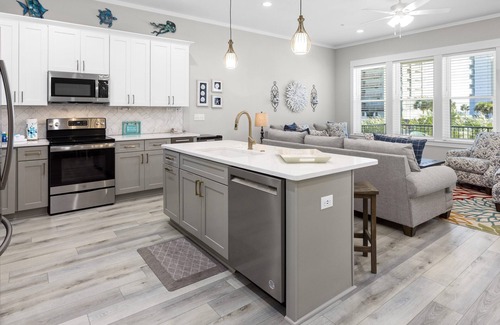 Gulf Shores House | Large Home in the Heart of Gulf Shores with Private Pool Sea Biscuit by Kaiser