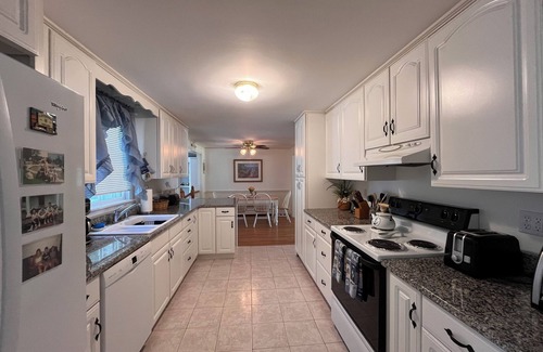 Osterville House | Large home in the heart of Osterville Village, sleeps 11