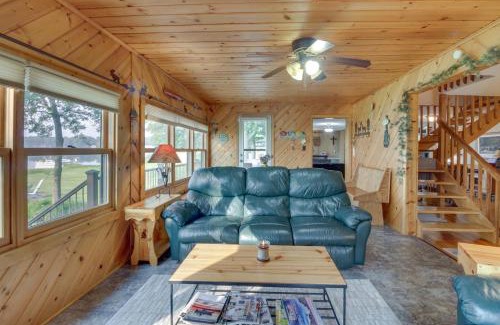 Nisswa House | Large Home on Lake Edward with Deck and Fire Pit!