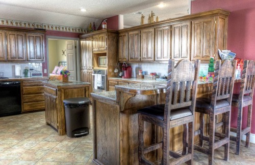 Leakey House | LARGE HOME ON THE BEAUTIFUL QUITE FRIO RIVER