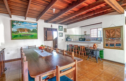 Rio Cuarto de Grecia House | Large Home Set Into Lush Landscape with Private Pool & Gorgeous Deck Area