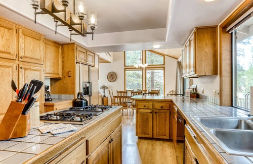 Overlook Park House | Large home with private hot tub, shared pool, & SHARC passes - dogs welcome