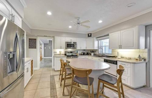 River Oaks House | Large Home Wking Bed By Pmi Unit Bh