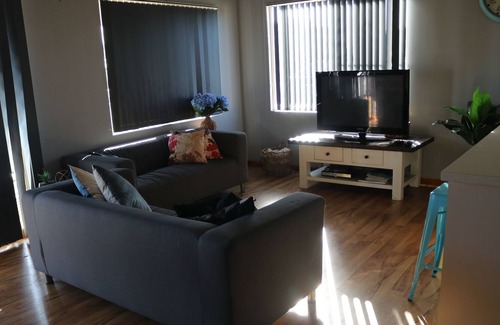 Green Head House | Large House 2 mins from the beach