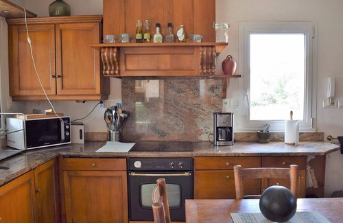 Trebeurden House | Large house in Trébeurden with WIFI, sea view, garden and BBQ, 900m from the beach, 9 pers