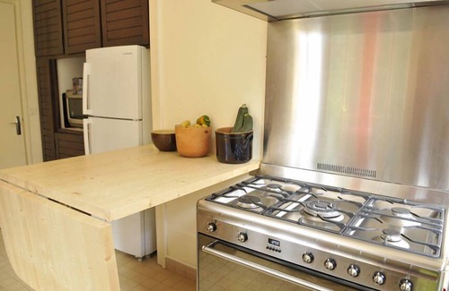 Penvenan House | LARGE HOUSE ON THE ROSE GRANITE COAST VIEW AND 200M SEA