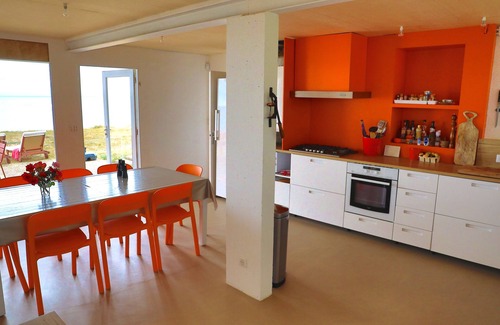 La Turballe House | Large house overlooking the beach with 180 ° ocean views.