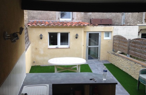 Moussoulens House | Large house very well equipped with private courtyard