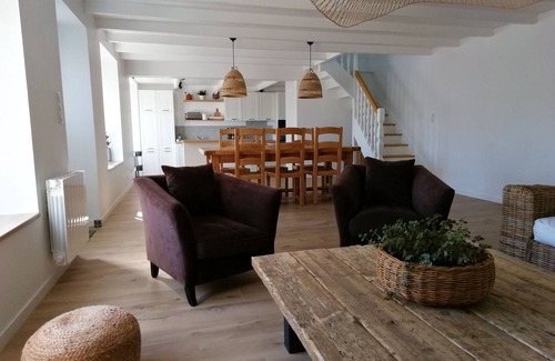 Plurien House | Large house with garden, 5 minutes from the beach. Beds made and linen provided.