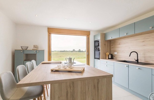 Vains Cottage | Large house with garden, terrace, WIFI, parking, and stunning view