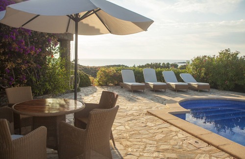 Portlligat House | Large house with sea views and luxury