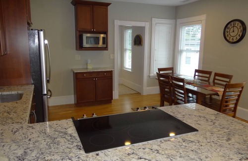 Plymouth House | Large, luxurious, family friendly two level condo in the heart of Plymouth