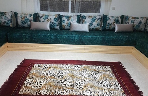 Asilah Apartment | Large luxury apartment- Las cuevas