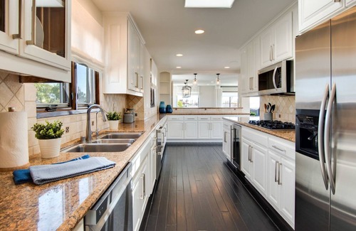 Tree Section House | Large Luxury Beach House w/ Hot Tub, Game Room & Decks