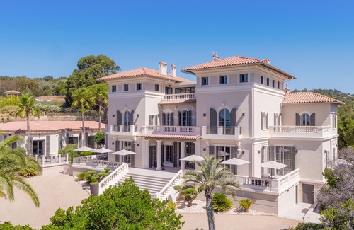 La Croix-Valmer Villa | Large luxury estate for you event on the Saint Tropez Peninsula
