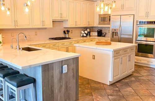 Gilbert House | Large Luxury Gilbert single story home w/3 en suites