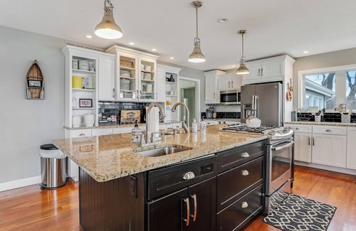 Osage Beach House | Large Main Channel House with dock, flat yard, hot tub